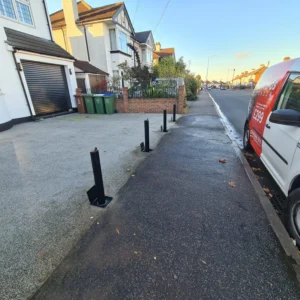 LB670 Black Telescopic Bollard Excluded Installation